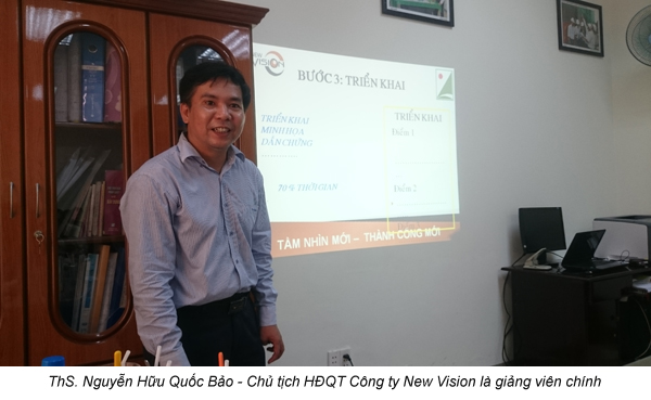 20151030 Bế giảng Khóa đào tạo kỹ năng giao tiếp và thuyết trình 2.jpg