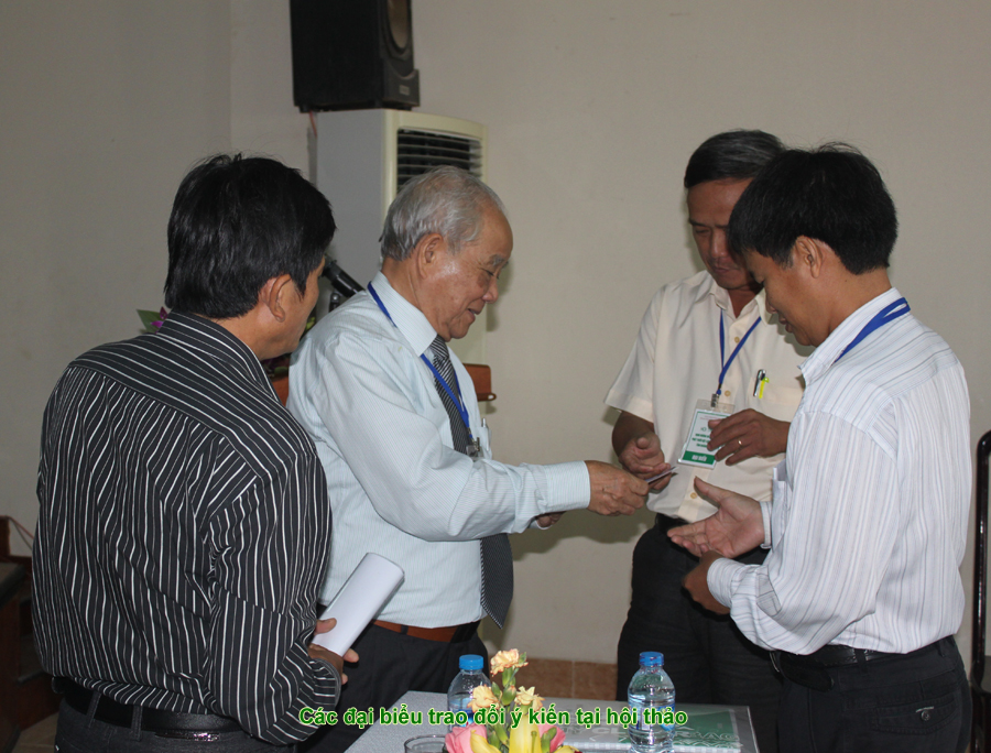 Trao doi y kien.jpg